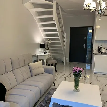 Leo Royal Apartment Pobierowo Exterior foto